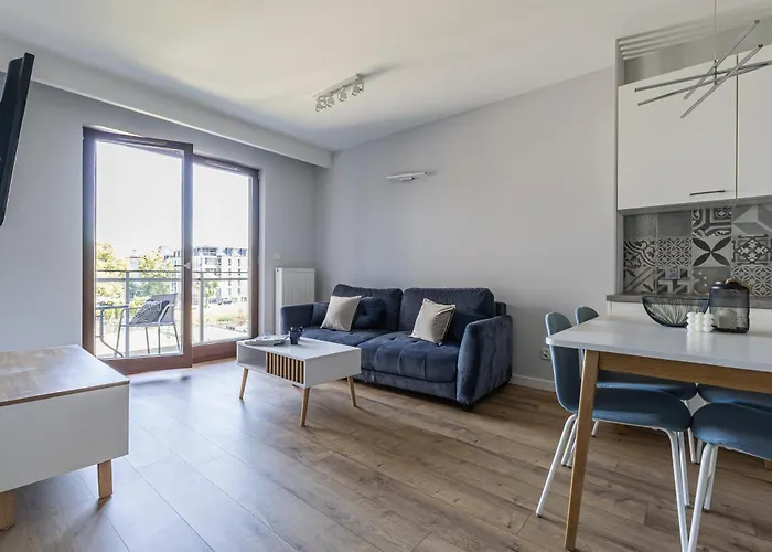 Glow - Chmielna, & River View شقة