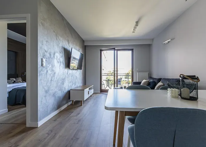 Glow - Chmielna, & River View